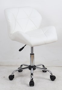 Кресло компьютерное LOOZ белый в Орске