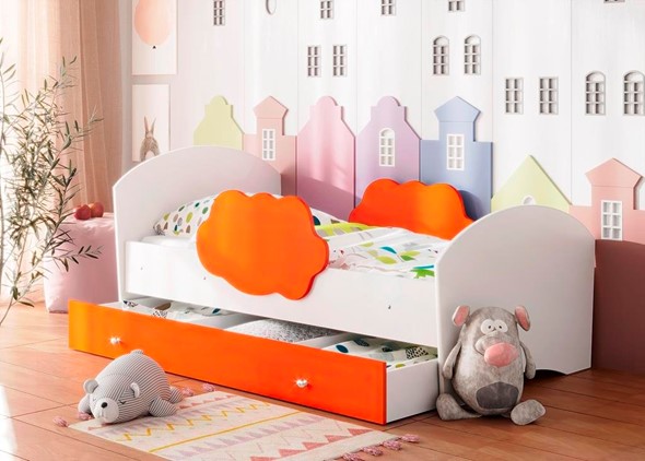 Детская кровать Тучка с ящиком, корпус Белый, фасад Оранжевый в Орске - изображение
